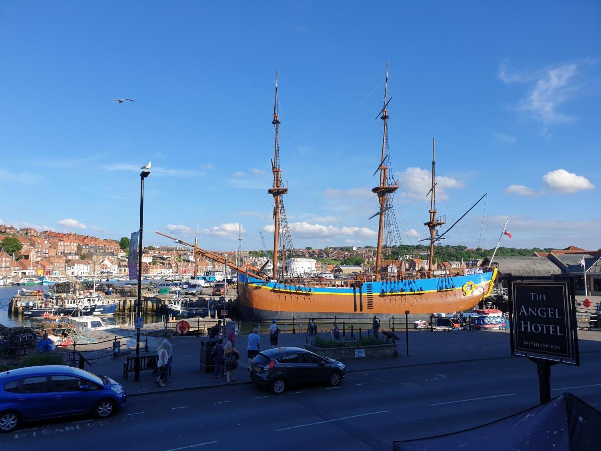 The Whitby Prospect, 2 Bed Apartment With Stunning Views, 2 Mins From Beach エクステリア 写真