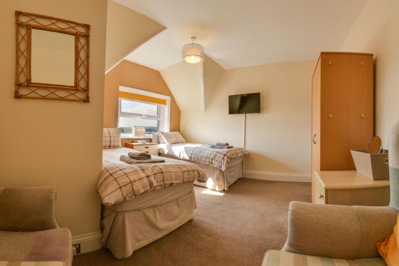 The Whitby Prospect, 2 Bed Apartment With Stunning Views, 2 Mins From Beach エクステリア 写真